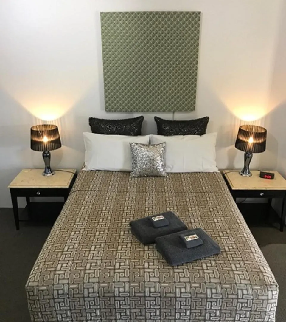 Central Motel Gin Gin 3*,